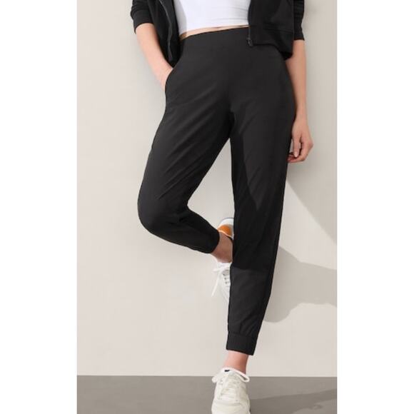 Athleta Pants - Athleta textured joggers